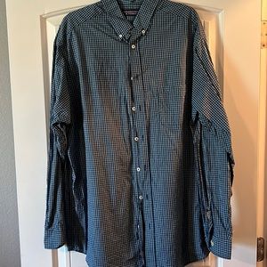 Roundtree & Yorke Buttondown Shirt